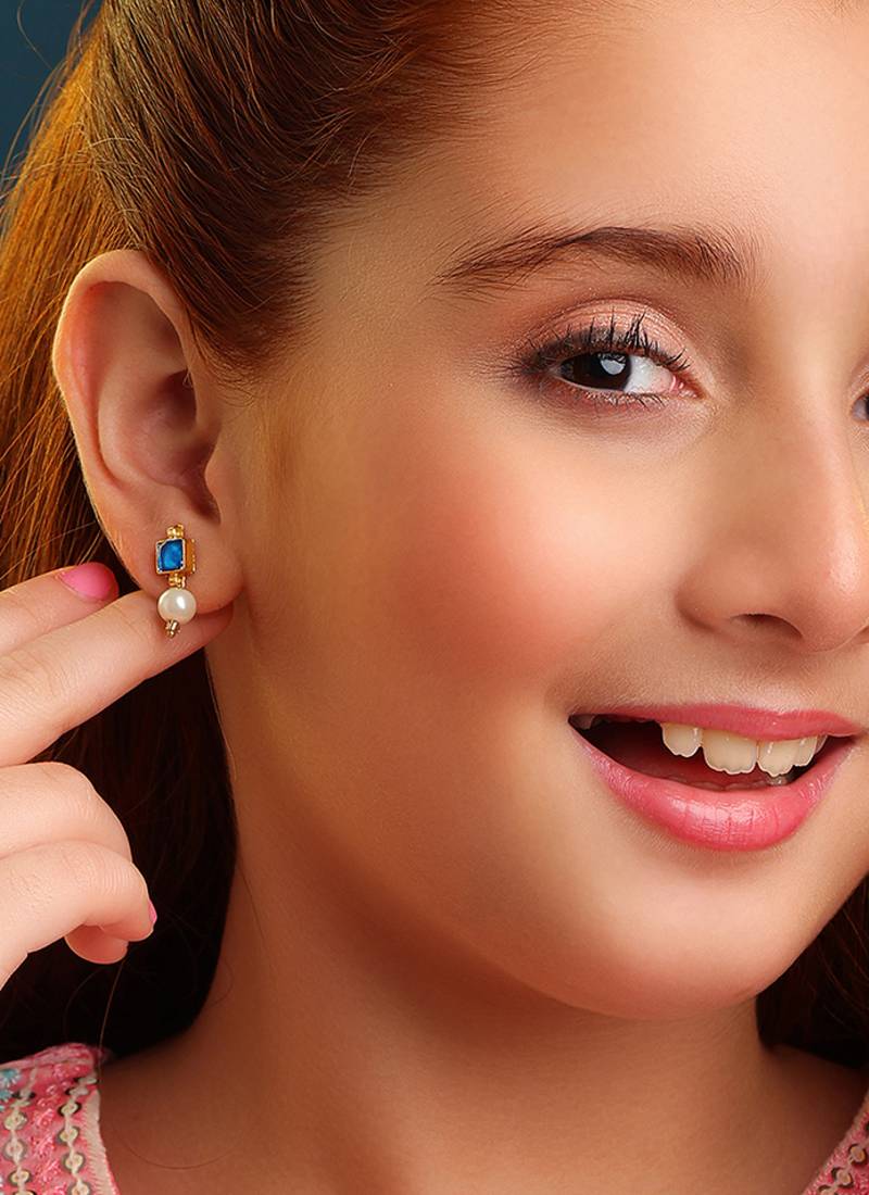 Gold plated kundan blue stone pearl earrings