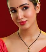 Gold plated beaded kundan green stone mangalsutra