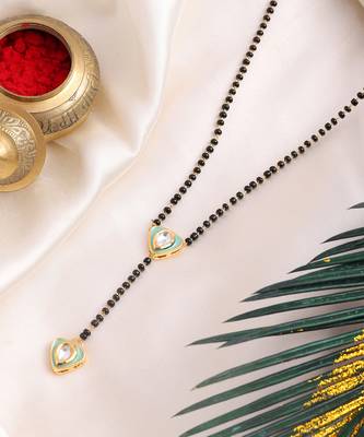 Gold plated kundan green mangalsutra 4