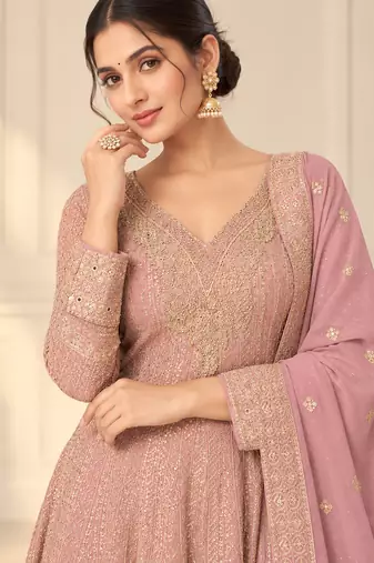 Mauve heavy georgette embroidered suit se
