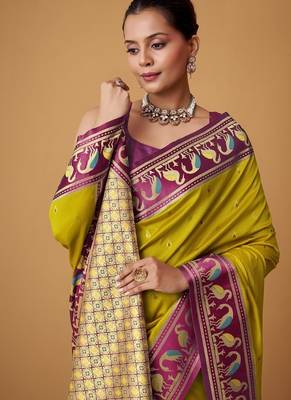 lime soft satin contrast border festival wear saree 3