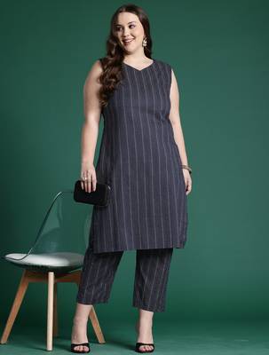 Navy blue printed pure cotton kurta trouser set 4