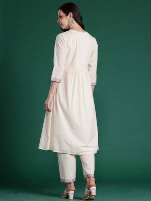 Off white embroidered viscose rayon kurta trouser set 2