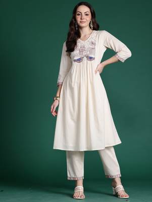 Off white embroidered viscose rayon kurta trouser set 4