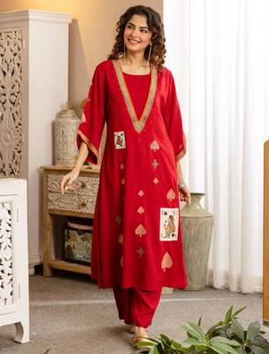 Pink embroidered viscose rayon kurta trouser set 4