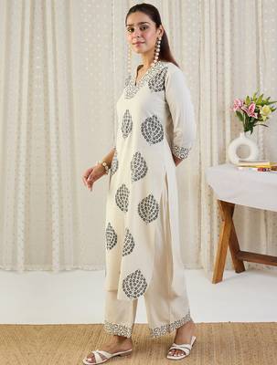 White embroidered pure cotton kurta trouser set 3