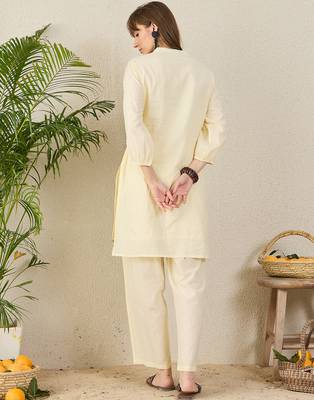 Off white embroidered pure cotton kurta trouser set 2