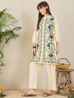 Off white embroidered pure cotton kurta trouser set 3