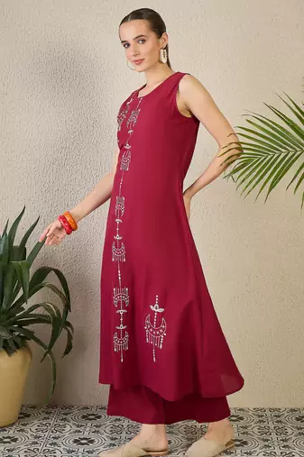 Maroon embroidered pure cotton kurta trouser set