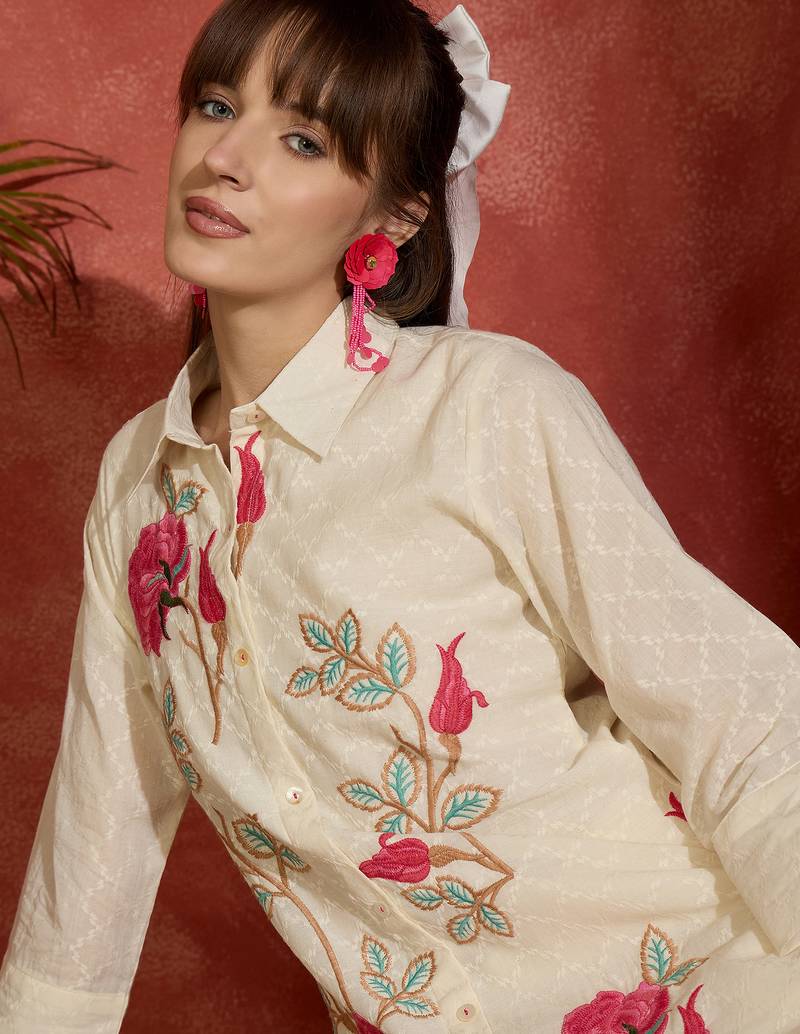 Off white embroidered pure cotton kurta trouser set