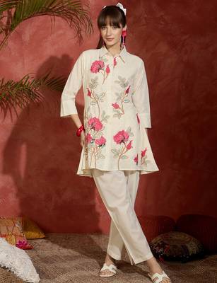 Off white embroidered pure cotton kurta trouser set 4