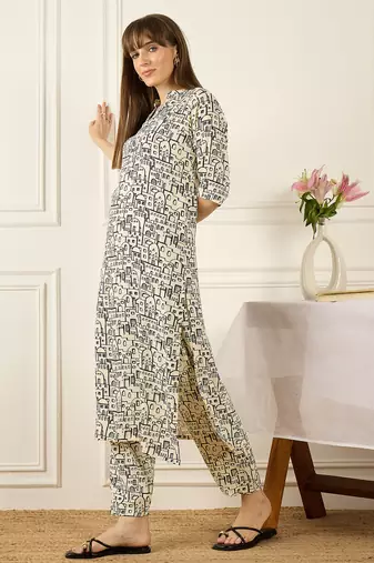 Off white printed viscose rayon kurta trouser set