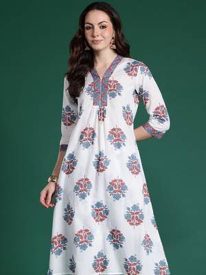 White printed pure cotton kurta trouser set 1