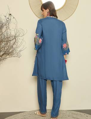 Blue embroidered viscose rayon kurta trouser set 2