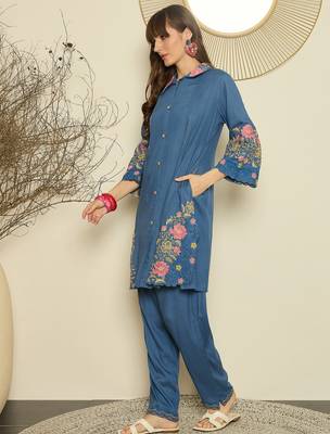 Blue embroidered viscose rayon kurta trouser set 3