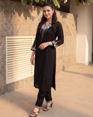 Black embroidered viscose rayon kurta trouser set 4