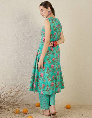 Green printed pure cotton kurta trouser set 3