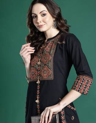 Black printed pure cotton kurta trouser set 1
