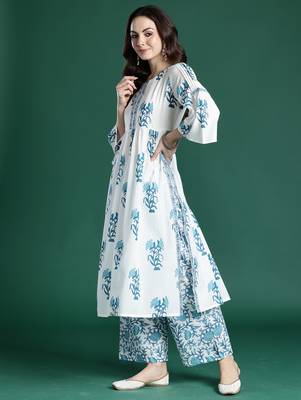 White printed pure cotton kurta trouser set 3