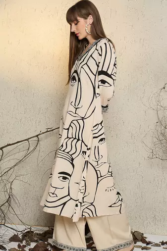 Off white printed viscose rayon kurta trouser set