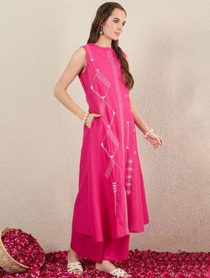 Pink embroidered pure cotton kurta trouser set 3