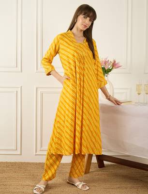 Mustard printed viscose rayon kurta trouser set 4