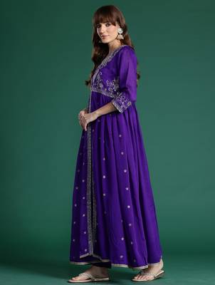 Purple embroidered silk kurta trouser set 3