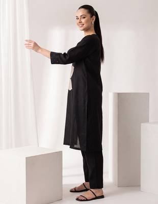 Black printed silk kurta trouser set 4