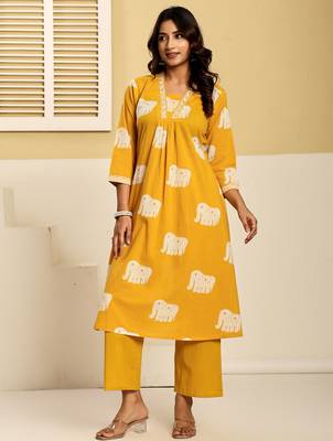 Yellow printed pure cotton kurta trouser set 4