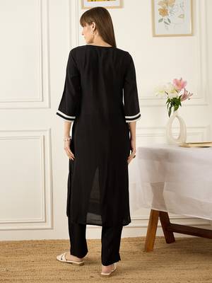 Black printed chanderi silk kurta trouser set 2