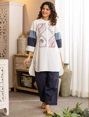 Off white printed pure cotton kurta trouser set 1