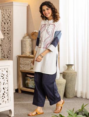 Off white printed pure cotton kurta trouser set 3
