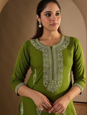 Green embroidered viscose rayon kurta trouser set 1
