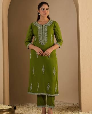 Green embroidered viscose rayon kurta trouser set 4