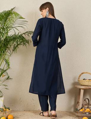 Navy blue embroidered silk kurta trouser set 2
