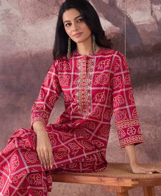 Pink embroidered pure cotton kurta trouser set 2