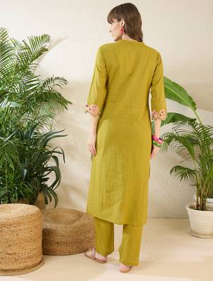 Green embroidered pure cotton kurta trouser set 3