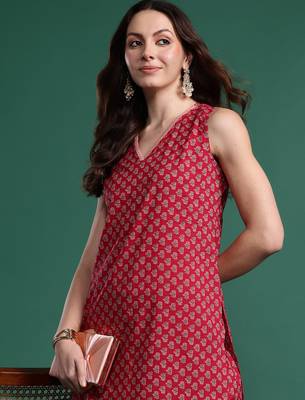 Maroon printed pure cotton kurta trouser set 2