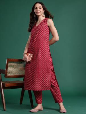Maroon printed pure cotton kurta trouser set 1