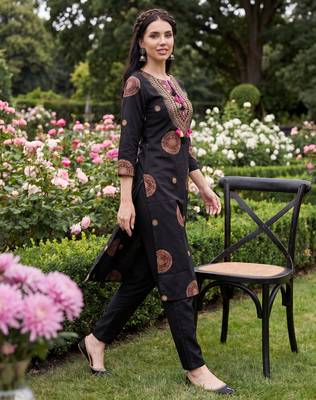 Black printed pure cotton kurta trouser set 4