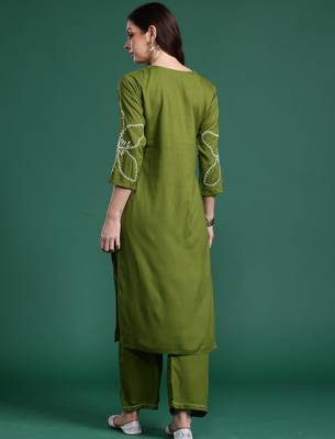 Green embroidered viscose rayon kurta trouser set 2