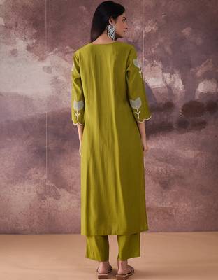 Green embroidered silk kurta trouser set 2