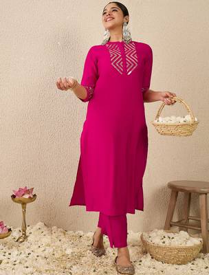 Pink embroidered silk kurta trouser set 4