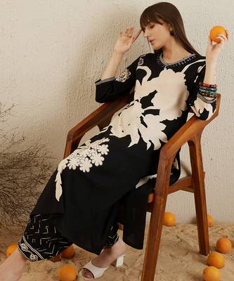 Black embroidered viscose rayon kurta trouser set 1