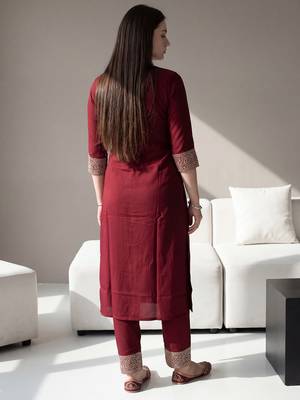 Red embroidered viscose rayon kurta trouser set 2