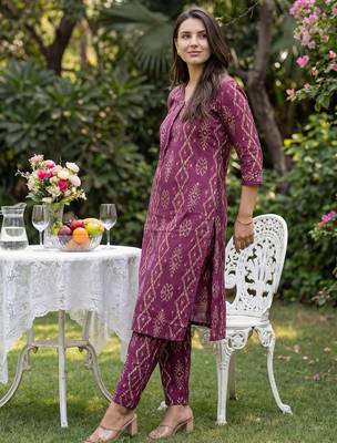 Burgundy printed pure cotton kurta trouser set 4