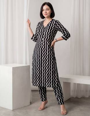 Black printed pure cotton kurta trouser set 1