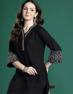 Black embroidered viscose rayon kurta trouser set 1