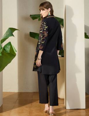 Black embroidered pure cotton kurta trouser set 2