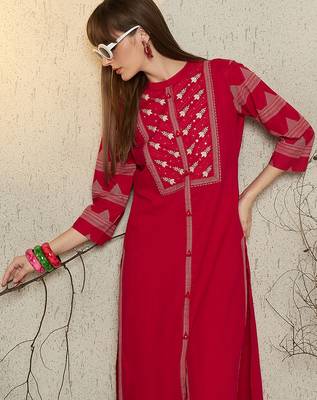 Pink embroidered pure cotton kurta trouser set 1